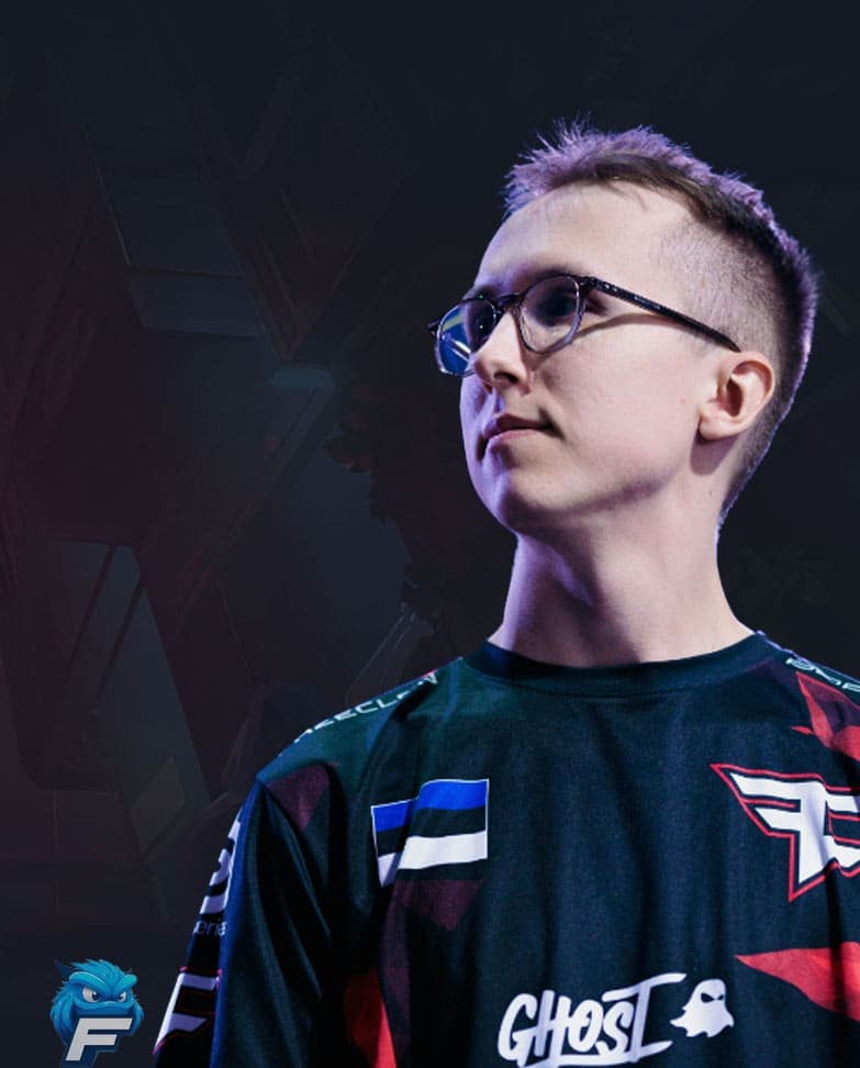 Portrait of CS2 player ropz